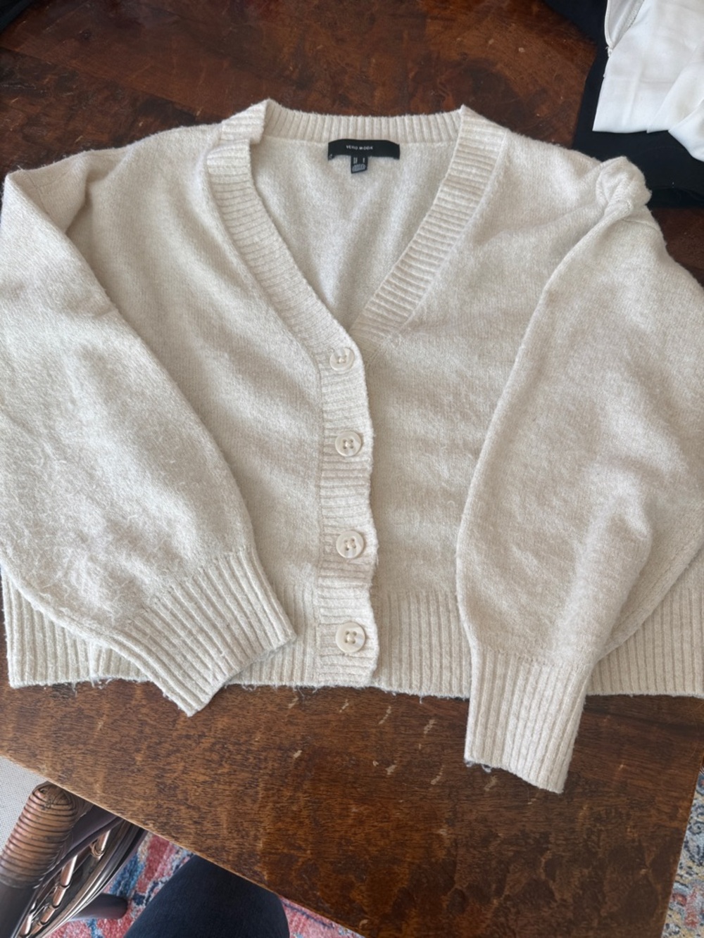 Vero Moda Soft Cream V-Neck Buttoned Cardigan
